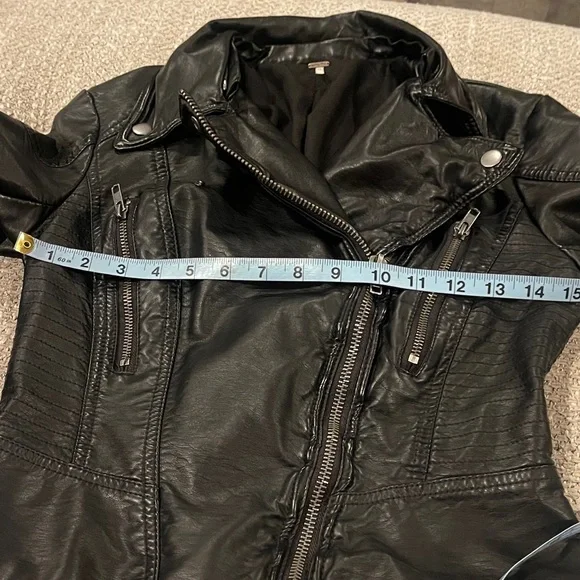 Free People Black Faux  Leather Moto Jacket sz 0 - Picture 6 of 8